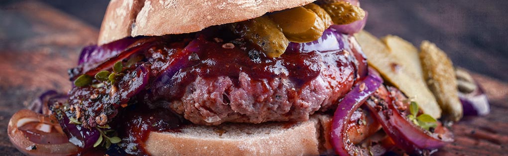 CHAKALAKA BEEF BURGER CHAKALAKA BEEF BURGER